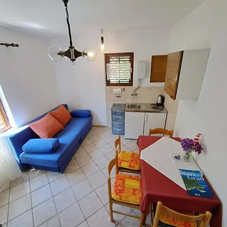 1000 Flowers * ستاري غراد