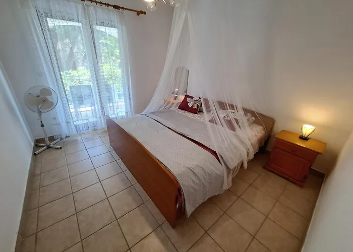 1000 Flowers Apartment Stari Grad (Hvar)